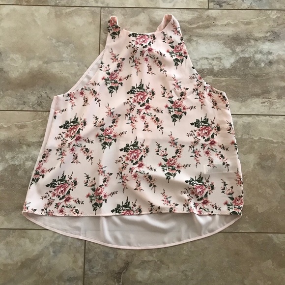 Forever 21 Tops - NWT Forever 21 Floral Flowy Top